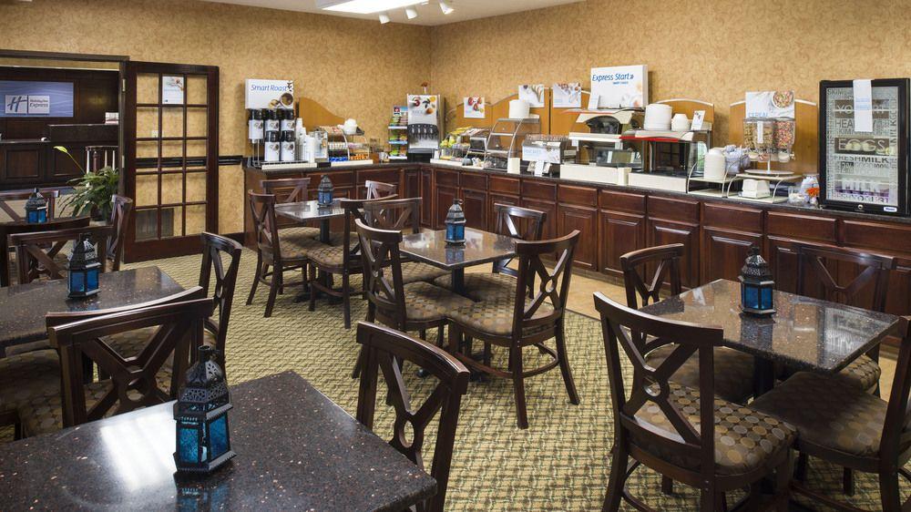 Holiday Inn Express Dandridge, An Ihg Hotel Экстерьер фото