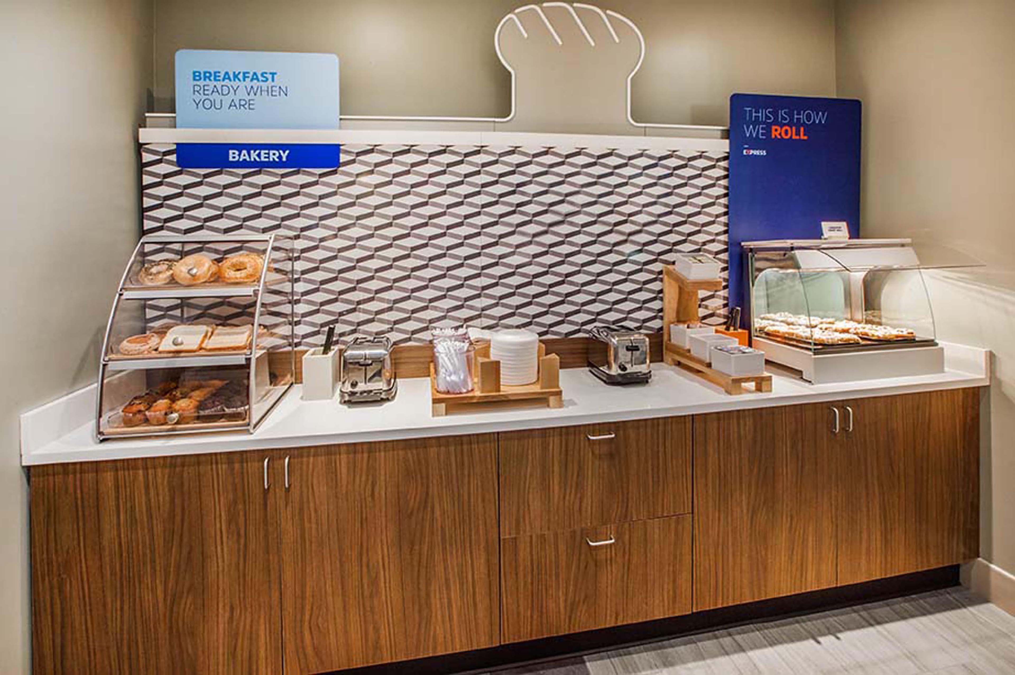 Holiday Inn Express Dandridge, An Ihg Hotel Экстерьер фото