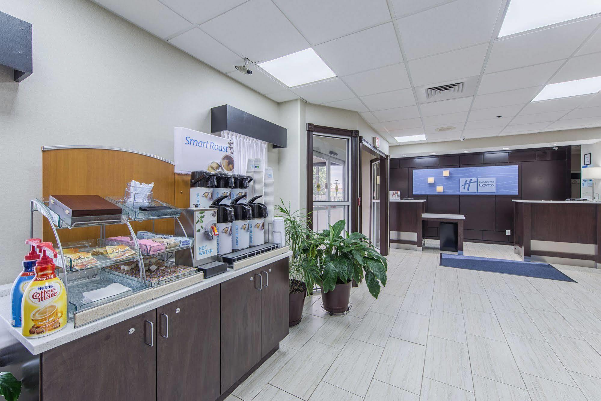 Holiday Inn Express Dandridge, An Ihg Hotel Экстерьер фото